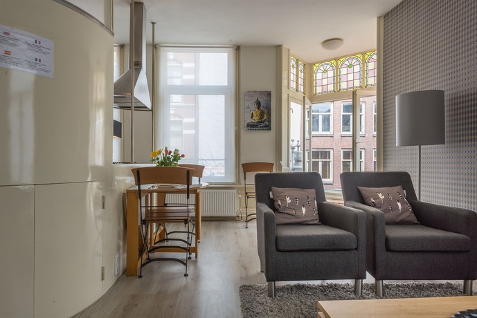 Amsterdam Romance Apartment