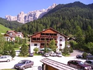 Casa Alpina - Alpin Haus