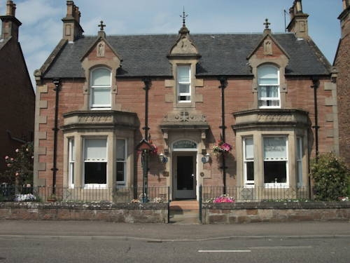 Whin Park Guest House