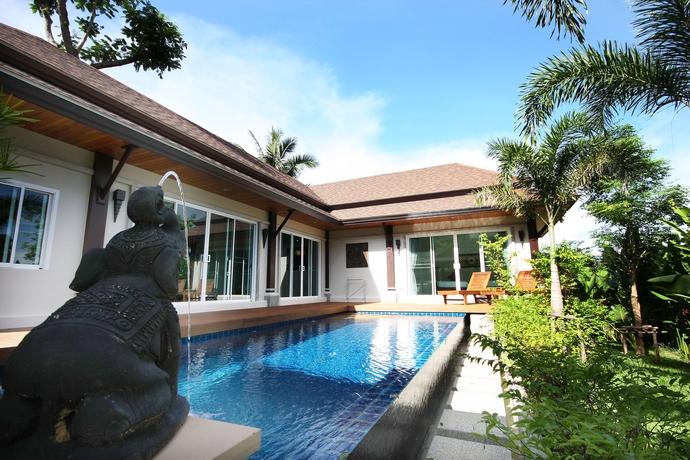 Modern Thai Villa Naiharn