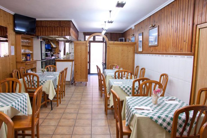 Tineo Pension Restaurante