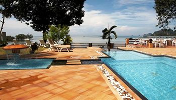 Tropical Bay Resort