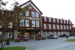 Esmerald Hotel