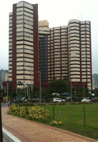 Manila Bay Serviced Apartments