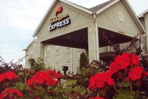 Holiday Inn Express Louisville I-265 E