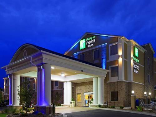 HOLIDAY INN EXPRESS & SUITES WASHINGTON - MEADOW LANDS