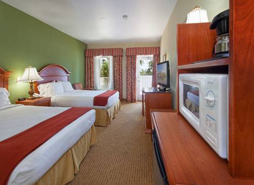 Holiday Inn Express and Suites Port Charlotte