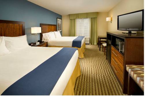 Holiday Inn Express and Suites Caryville