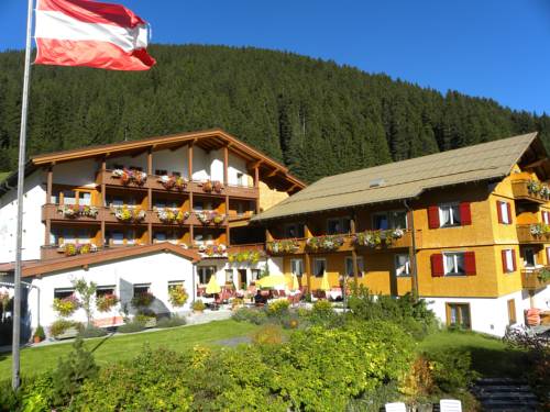 Hotel Alpenblume