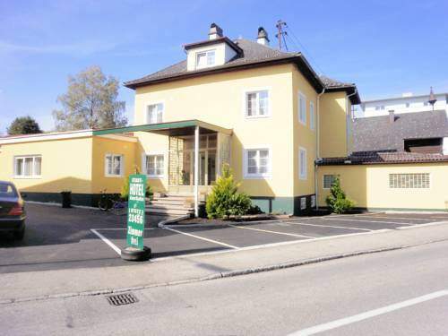 Stadtvilla Auerhahn