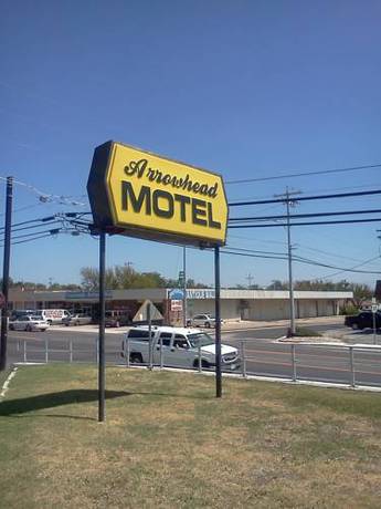Arrowhead Motel
