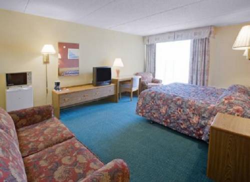 Broadview Inn and Suites
