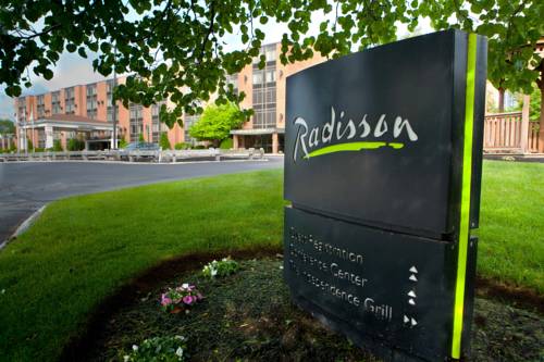 RADISSON HOTEL SUITES CHELMSFORD LOWELL