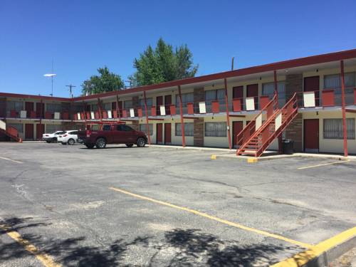 Towne Center Motel