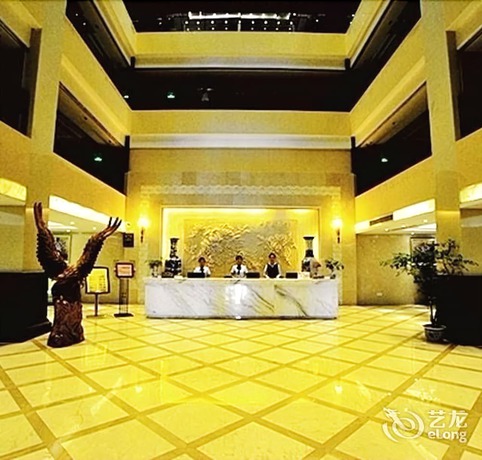 Wanzhou Genius Hotel